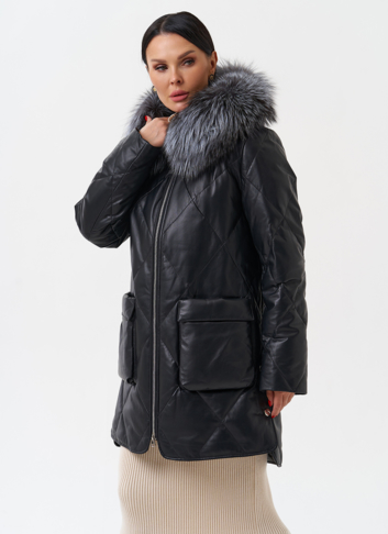 Женский кожаный пуховик с капюшоном