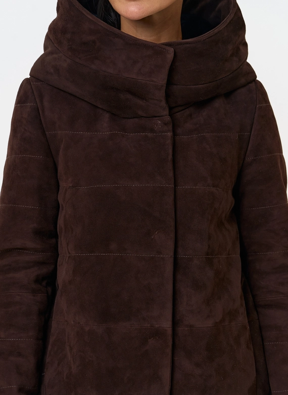 Куртка с капюшоном из натуральной замши