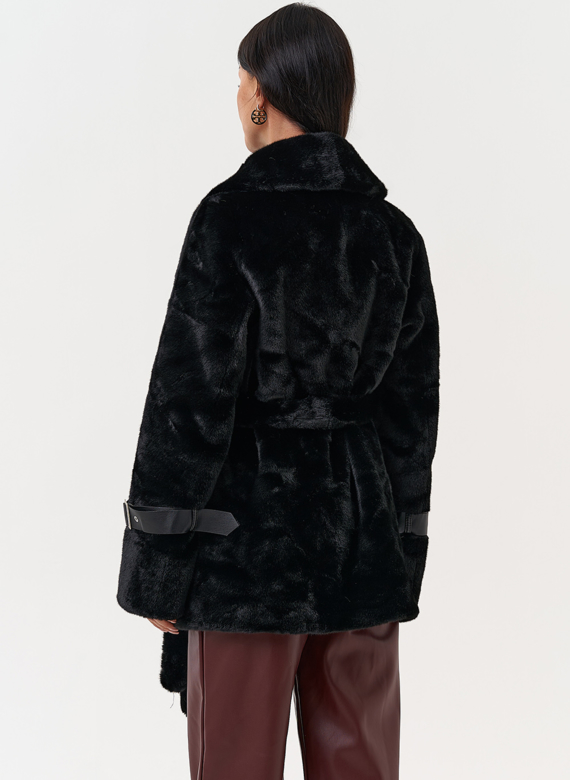 Классическая женская шуба из эко меха