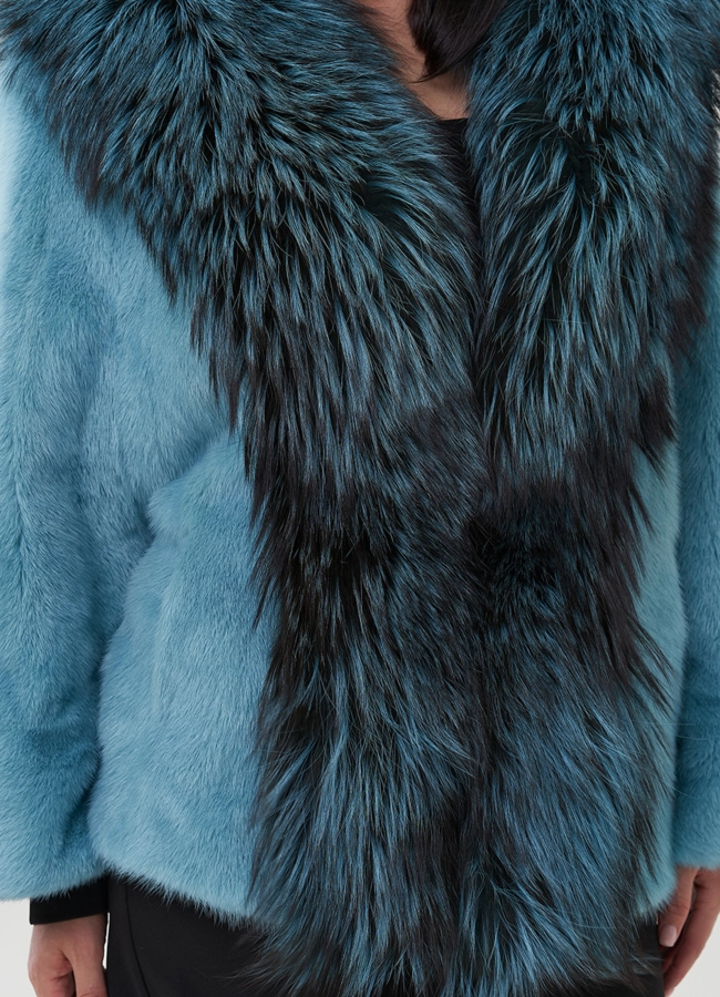 Короткая шуба из норки с мехом из чернобурки  модель № 25474 универмаг малина фото