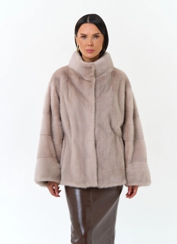 Шуба из меха норки с воротником стойкой фото