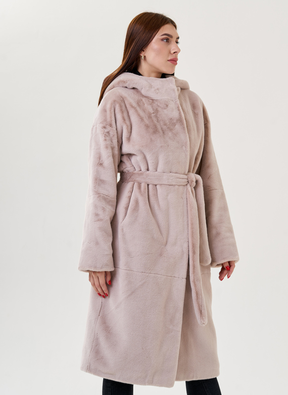 Длинное пальто из искусственного меха