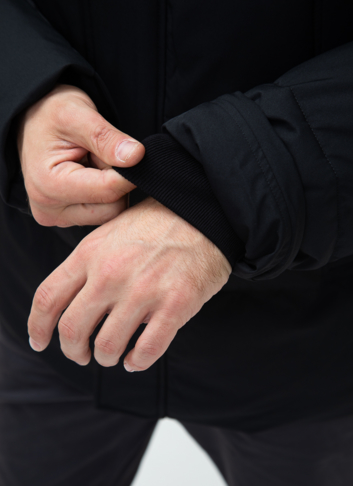 Мужской пуховик с капюшоном 